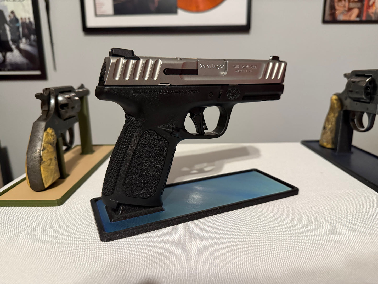 Pistol Display Stand Handgun Display Stand Personalized Colors